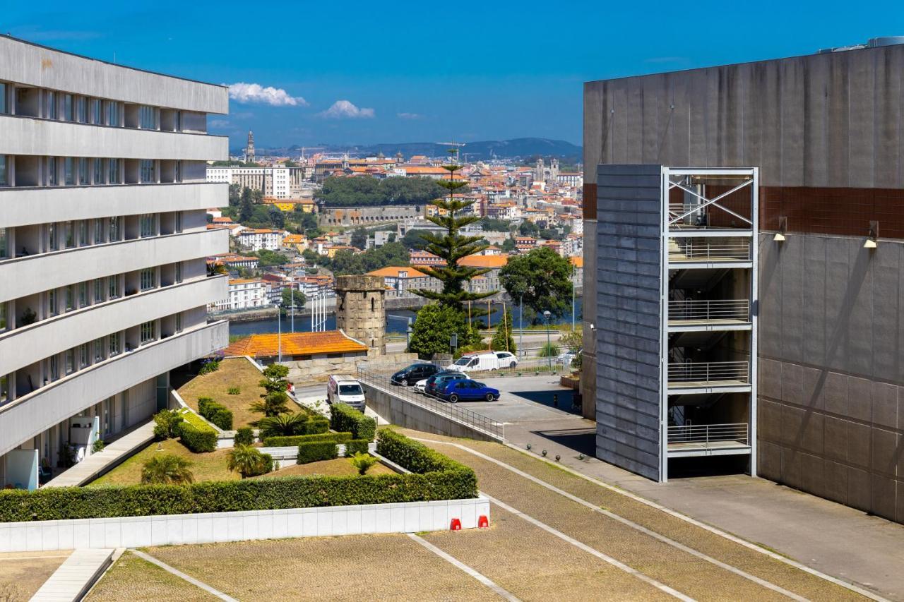 Estudio Encantador Com Vistas Para O Douro Gaia Вила Нова ди Гая Екстериор снимка